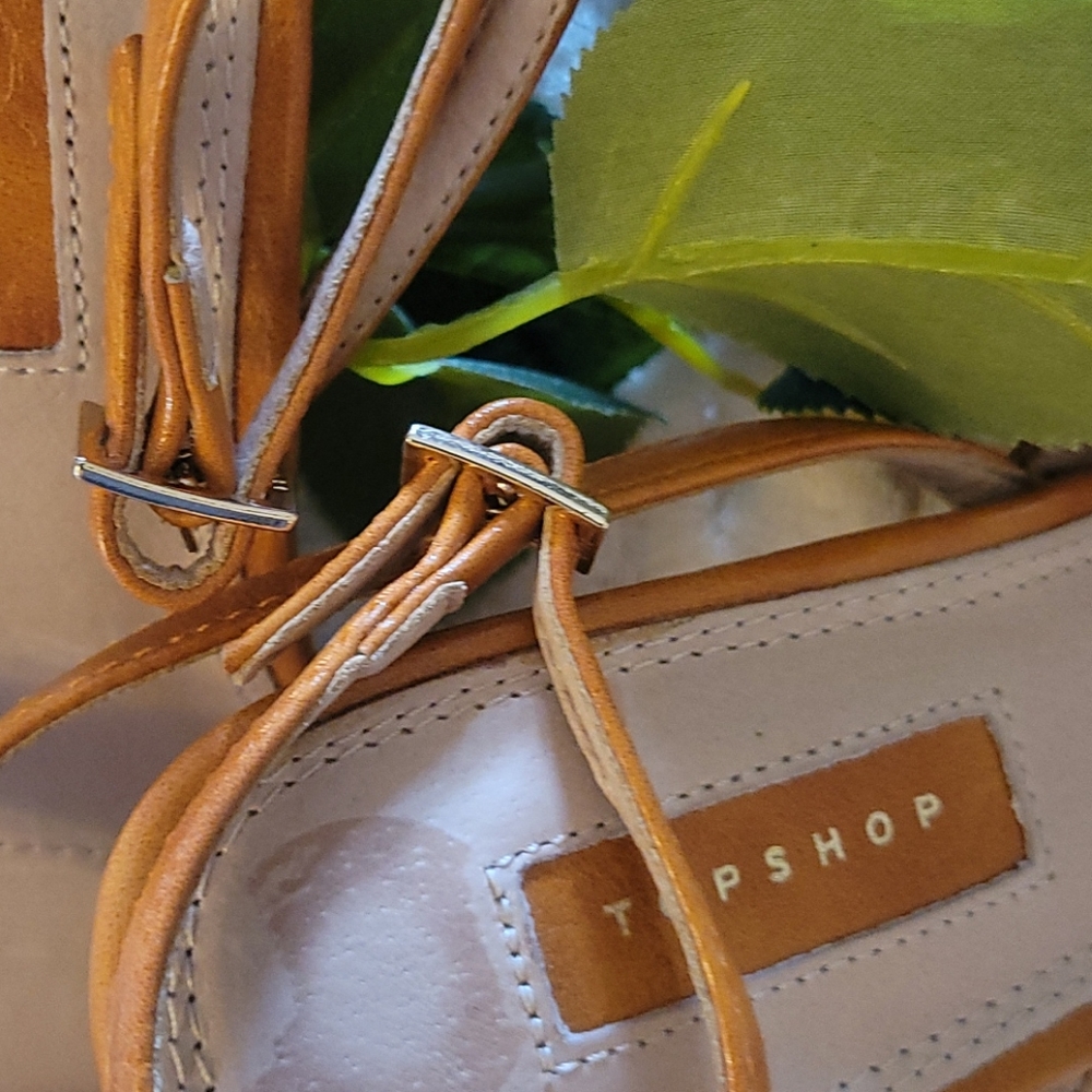 TOPSHOP SANDAL - Picture 6 of 8